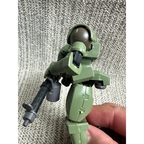 Bandai HG 1/144 Leo Full Weapon - Picture 4 of 7